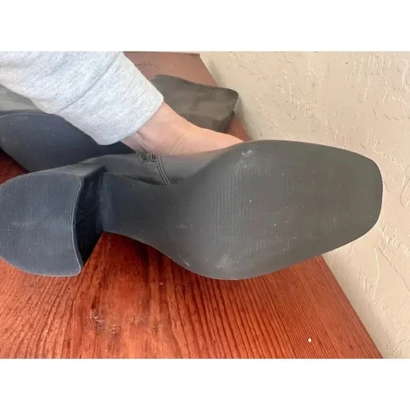 Steve Madden Lizah Black Womens Block Heel Knee-High Boots Size 8.5 PU Leather - Picture 8 of 8